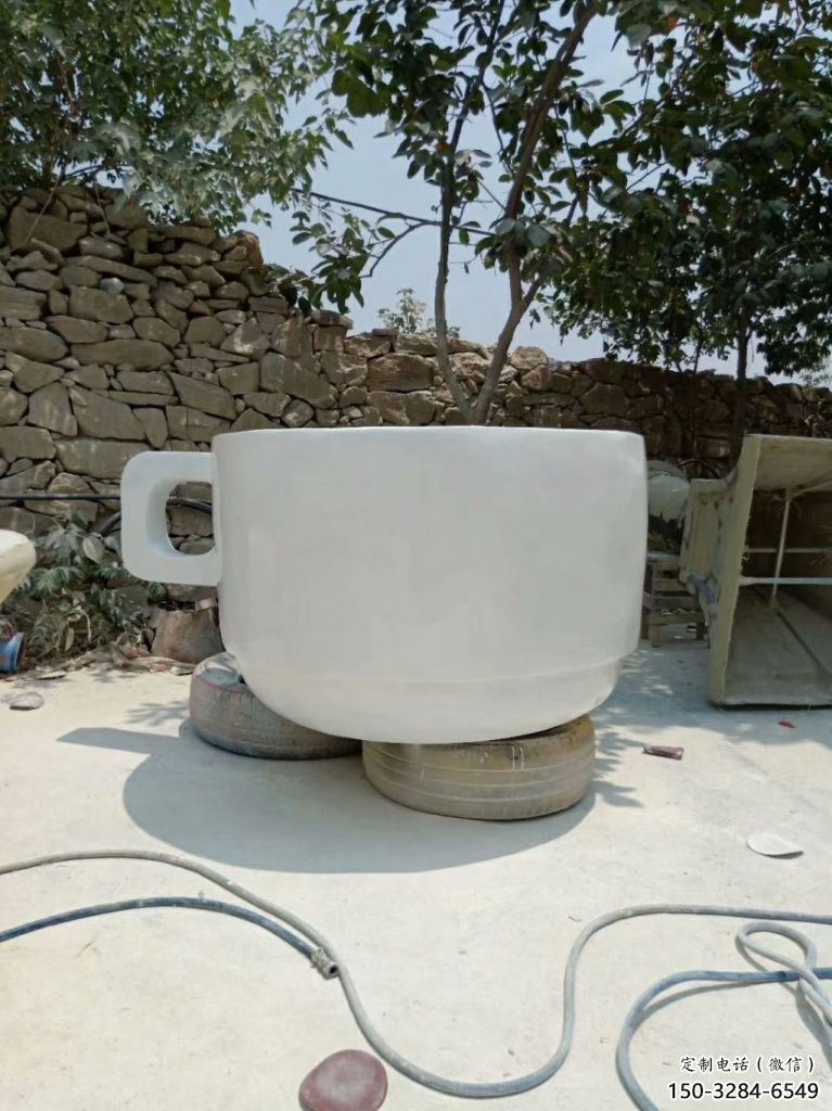 酒店杯子雕塑 庭院仿真雕塑 彩繪小品