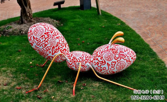 商場(chǎng)玻璃鋼螞蟻雕塑 仿真動(dòng)物雕塑 店門口小品