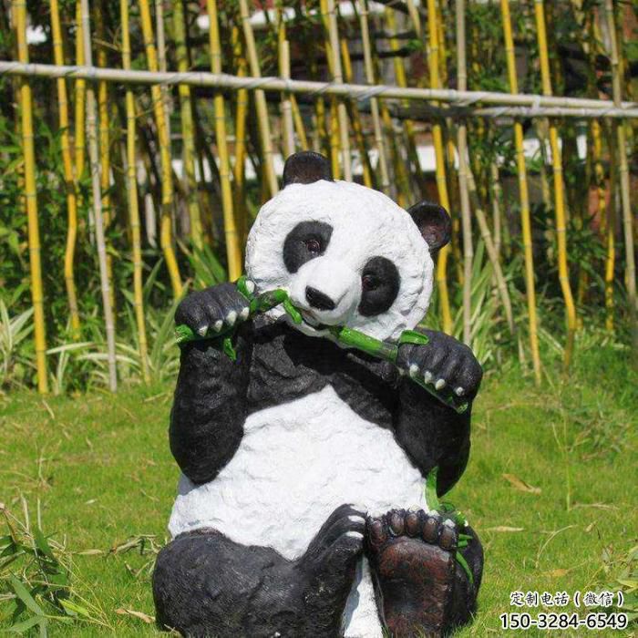 店門口玻璃鋼熊貓雕塑廠家 創意動漫雕塑 仿真擺件