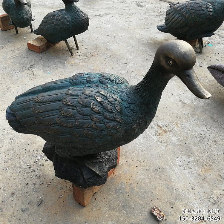 銅鴨子雕塑廠家，仿古工藝，公園廣場動物擺件 (4)