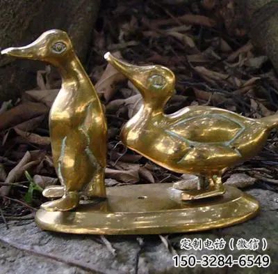 鴨子雕塑廠家，仿真動(dòng)物， 公園廣場(chǎng)街頭擺件 (11)