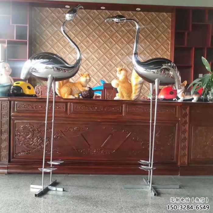商場鏡面丹頂鶴雕塑 仿真動物雕塑 店門口小品