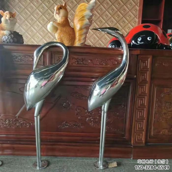 園林不銹鋼丹頂鶴雕塑 風景區(qū)仿真雕塑 廣場小品