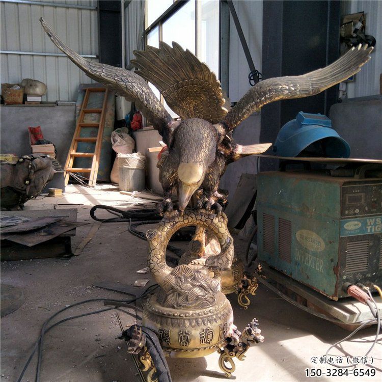 鑄銅仿古老鷹雕塑 庭院彩繪雕塑 田間小品