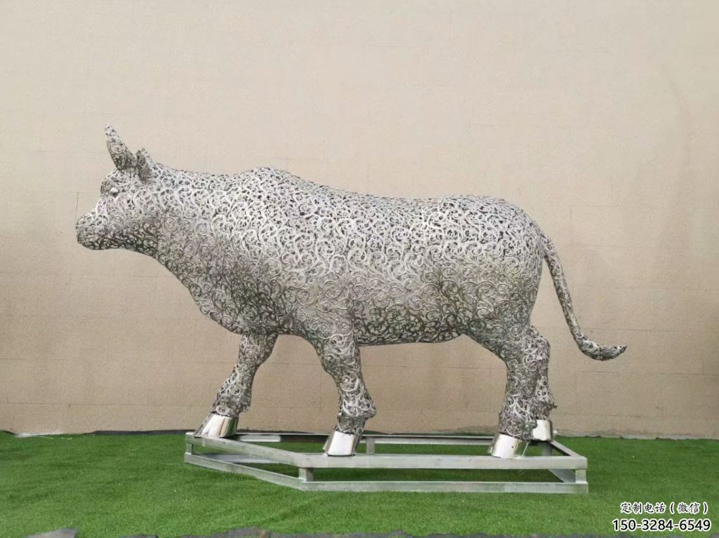 操場小牛雕塑，公園主題，鏤空工藝效果