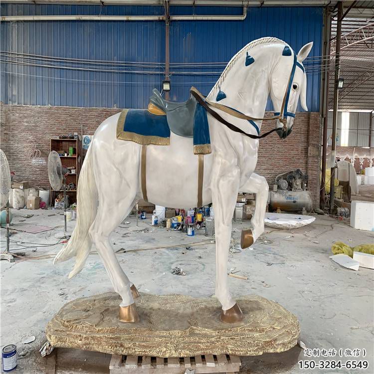 小區(qū)戰(zhàn)馬雕塑，抽象系列，仿真工藝