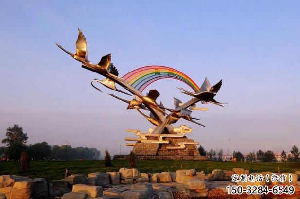 城市白鷺雕塑，網(wǎng)格體育雕塑，古銅效果