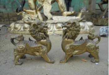 城市貔貅雕塑，網(wǎng)格體育雕塑，古銅效果