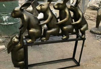 園林老鼠雕塑，噴漆運(yùn)動(dòng)雕塑，網(wǎng)格形式