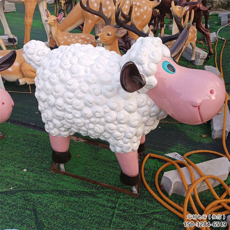 售樓部小羊雕塑，噴砂發光雕塑，彩繪題材