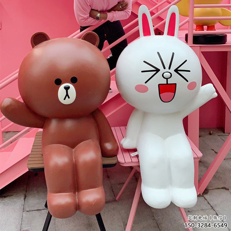 景區(qū)布朗熊雕塑，鍍金歐式雕塑，鐵藝材質(zhì)