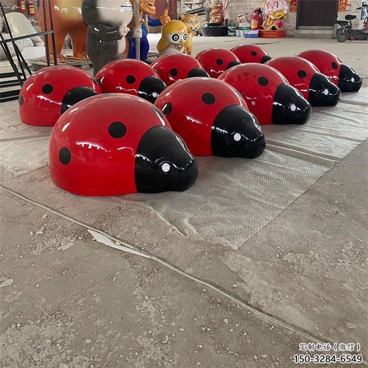 公園瓢蟲雕塑，噴砂發光雕塑，鑄銅工藝