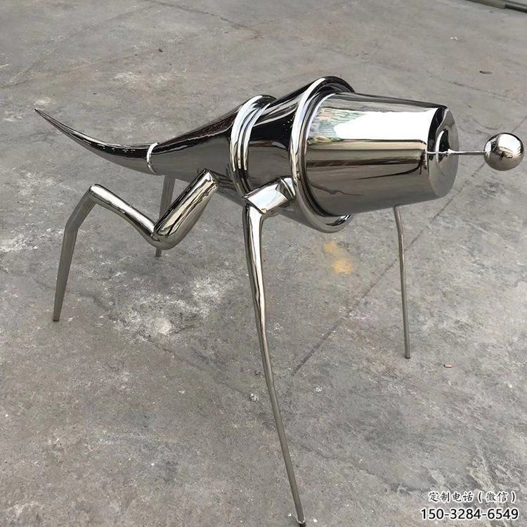農(nóng)村蝗蟲雕塑，鏡面昆蟲雕塑，抽象效果