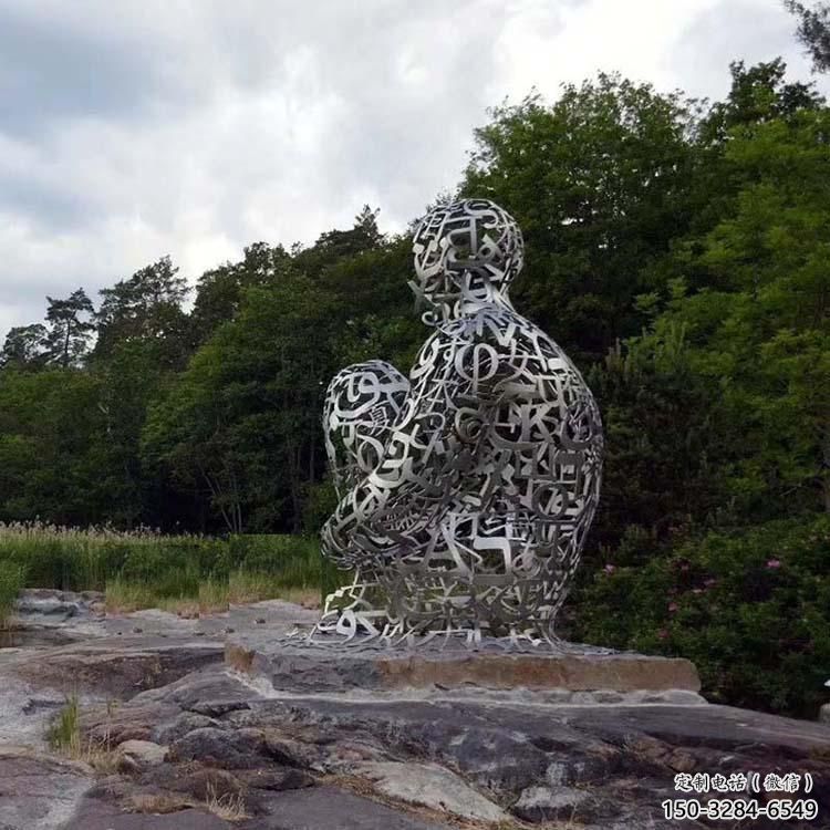 房地產字母人物雕塑，仿古景觀雕塑，噴砂制造