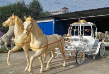 城市馬車雕塑 風景區(qū)彩繪雕塑 抽象擺件