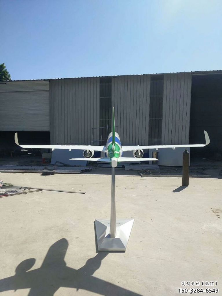 庭院飛機(jī)雕塑 公園草地小品 鍛造雕塑