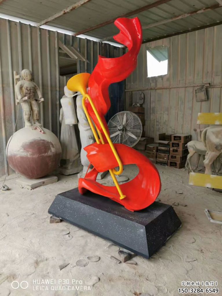 創(chuàng)意軍號(hào)雕塑 啞光景觀小品 公園雕塑
