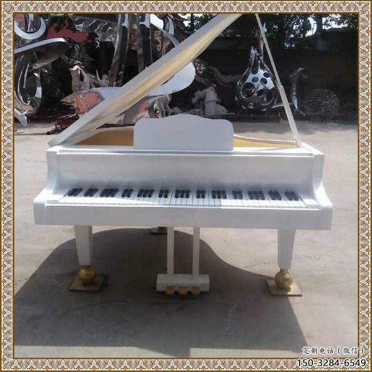 仿古鋼琴雕塑 騰飛草地小品 房地產(chǎn)雕塑