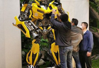 大門口機(jī)器人雕塑廠家 發(fā)光公園卡通雕塑 仿真動(dòng)漫雕塑