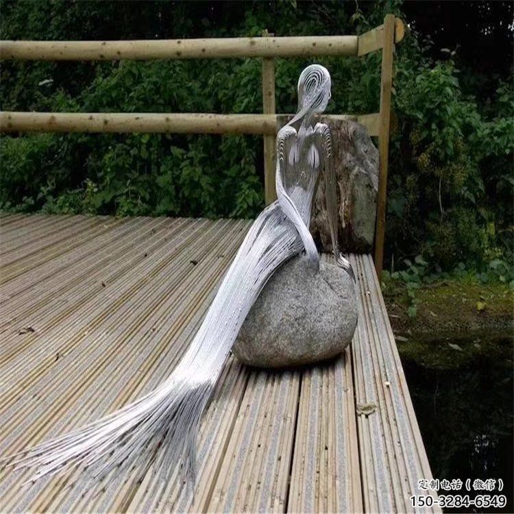 美人魚雕塑 抽象藝術(shù)雕塑 烤漆動(dòng)漫雕塑