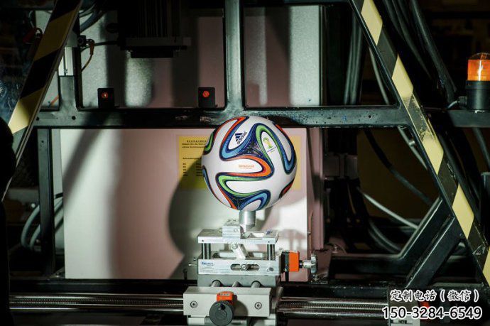 村口足球雕塑 啞光景觀球體雕塑 公園球類雕塑