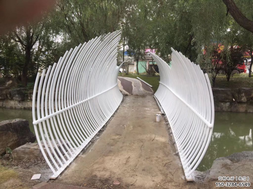 戶外大門(mén)雕塑 噴漆景觀雕塑 燈光拱門(mén)雕塑