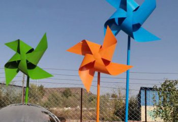 步行街風(fēng)車雕塑 游樂場風(fēng)動雕塑 鑄造旋轉(zhuǎn)雕塑