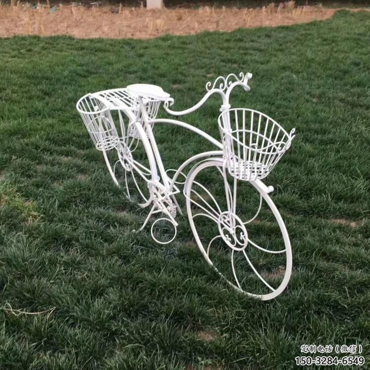 農村自行車雕塑 抽象藝術運動員雕塑 烤漆體育雕塑
