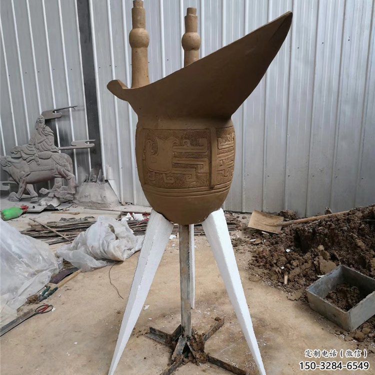 室內(nèi)酒杯雕塑 仿真杯子雕塑 大型酒杯子雕塑