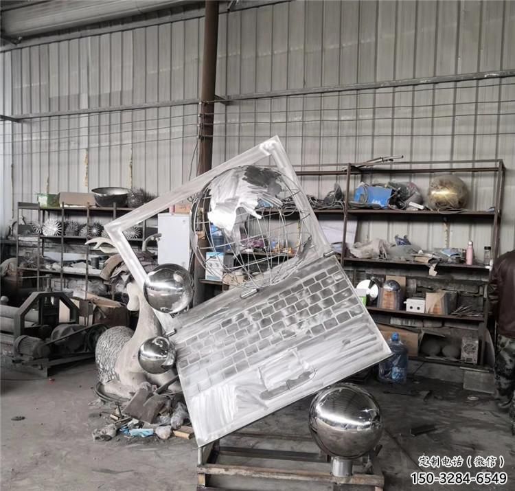 電腦雕塑 拉絲雕塑 步行街筆記本雕塑