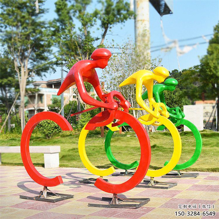 噴漆賽車雕塑 中式村口賽車人雕塑 草地體育雕塑