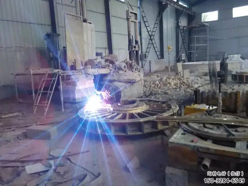 彩繪水車雕塑 景觀雕塑 街頭仿古雕塑