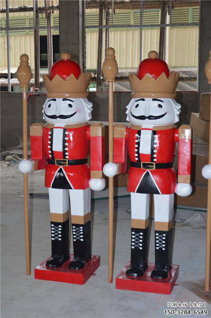 別墅區(qū)撲克雕塑 大型別墅區(qū)雕塑 剪影撲克牌雕塑