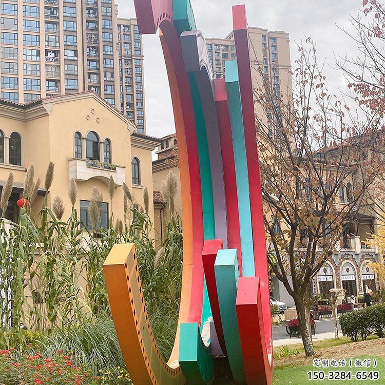 仿真膠卷雕塑 電鍍現(xiàn)代雕塑 部隊(duì)膠片雕塑