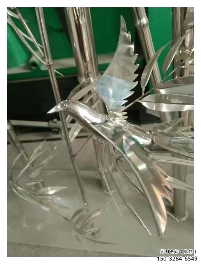 現(xiàn)代竹葉雕塑 大型別墅區(qū)竹類雕塑 鏡面植物雕塑