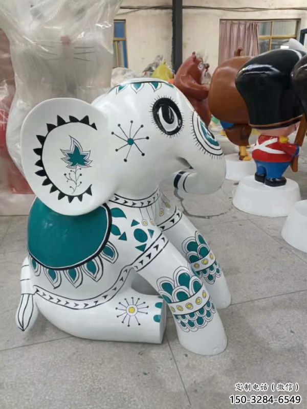大象標(biāo)識(shí)雕塑，廣場雕塑，玻璃鋼彩繪大象雕塑生產(chǎn)