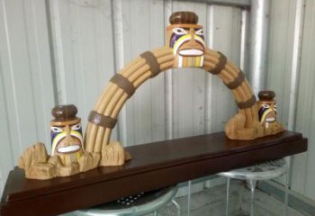 玻璃鋼門(mén)頭雕塑,卡通元素設(shè)計(jì)，彩繪工藝制作