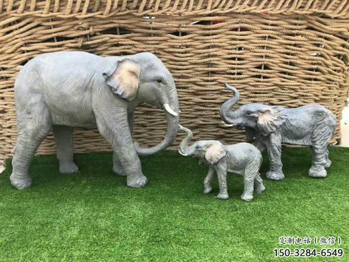 大象雕塑制造，玻璃鋼構(gòu)件，仿真大象雕塑提供