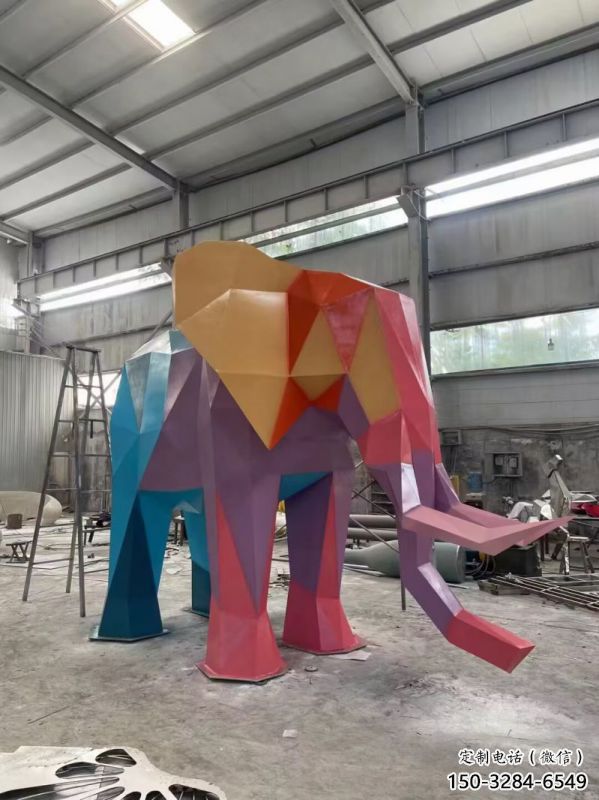 烤漆大象雕塑，仿真主題，切面工藝