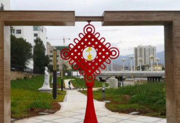 廣場中國結雕塑