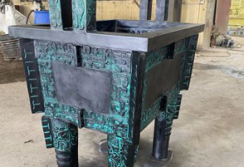 四足大克鼎雕塑生產(chǎn)廠家