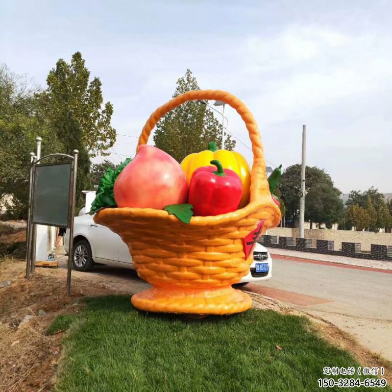 廣場果籃雕塑供需，廣場雕塑，廣場玻璃鋼果籃雕塑定制