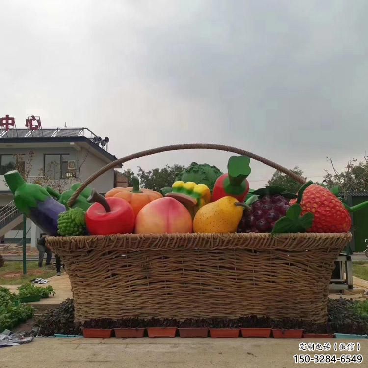 酒店果籃雕塑定價，景觀雕塑，蔬菜果籃雕塑擺件