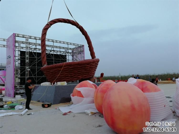 景觀果籃雕塑預定，白鋼構件，桃子果籃雕塑選定