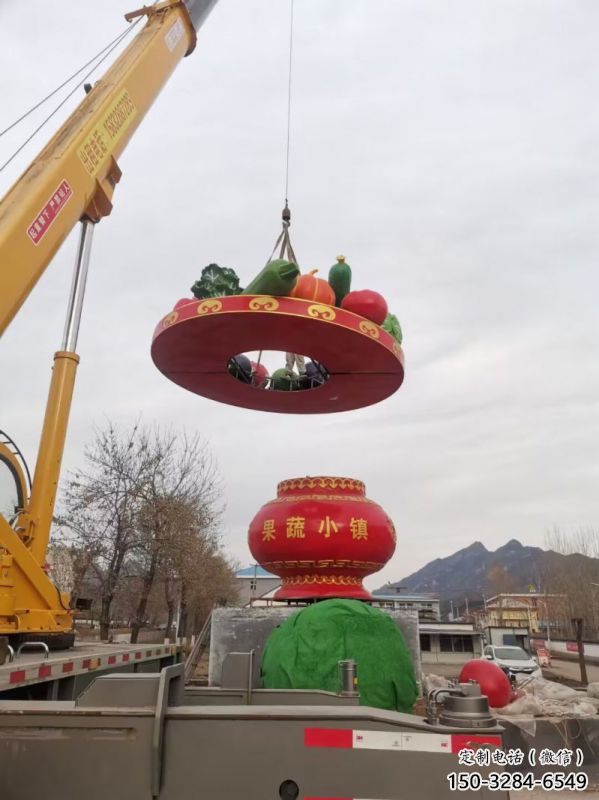 彩繪景觀花籃雕塑通用，花園小品，廣場玻璃鋼花籃雕塑優價