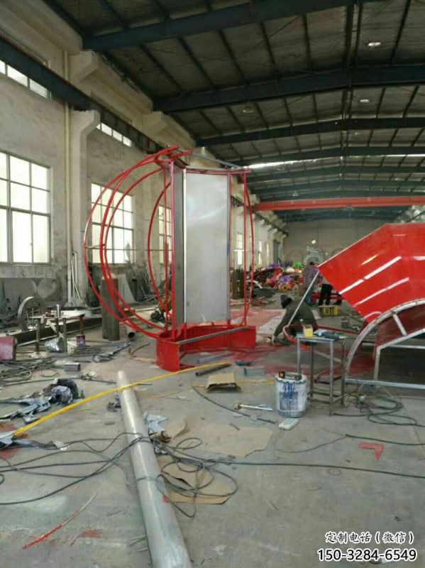 花籃雕塑優(yōu)選，室外雕塑，彩繪月季花花籃雕塑優(yōu)選