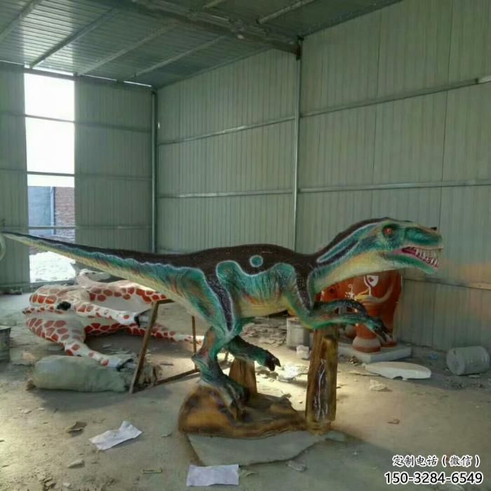 恐龍雕塑定做，小區(qū)擺件，軟體發(fā)聲恐龍雕塑制作