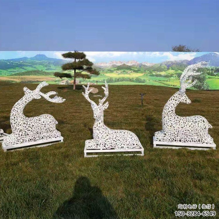 小鹿雕塑工廠選用，街道標識，園林鏤空小鹿雕塑批發(fā)