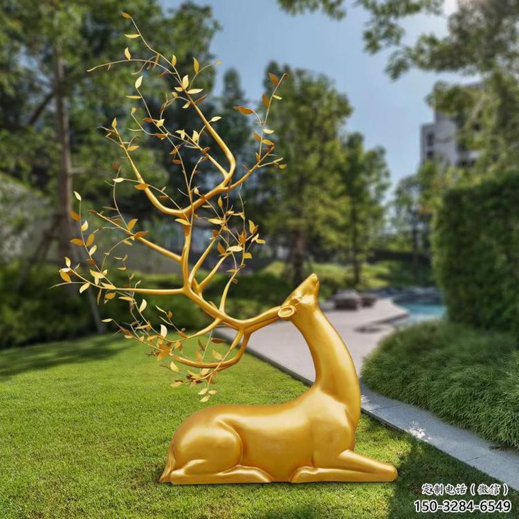 金屬梅花鹿雕塑制造，公園雕塑，仿真梅花鹿雕塑展品