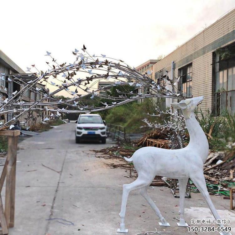 梅花鹿雕塑優(yōu)價，金屬組合，仿真梅花鹿雕塑特供